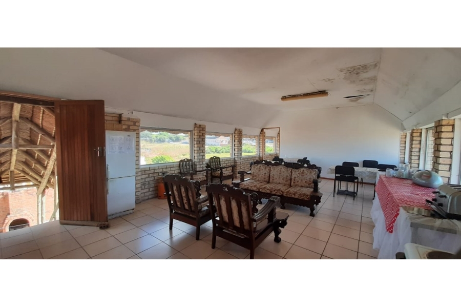 11 Bedroom Property for Sale in Quigney Eastern Cape